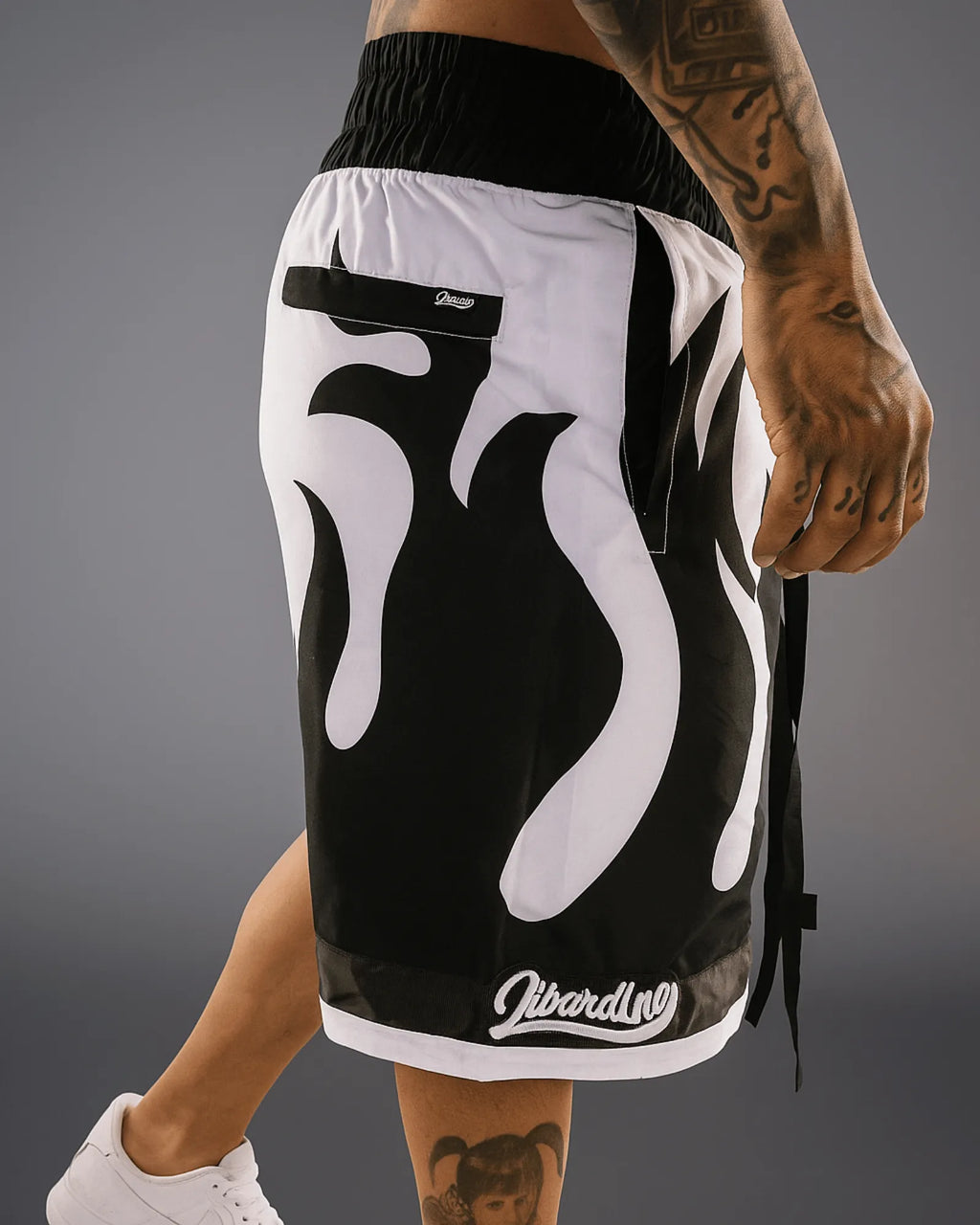 Pantaloneta Antifluido Premium Fuego Blanco Negro