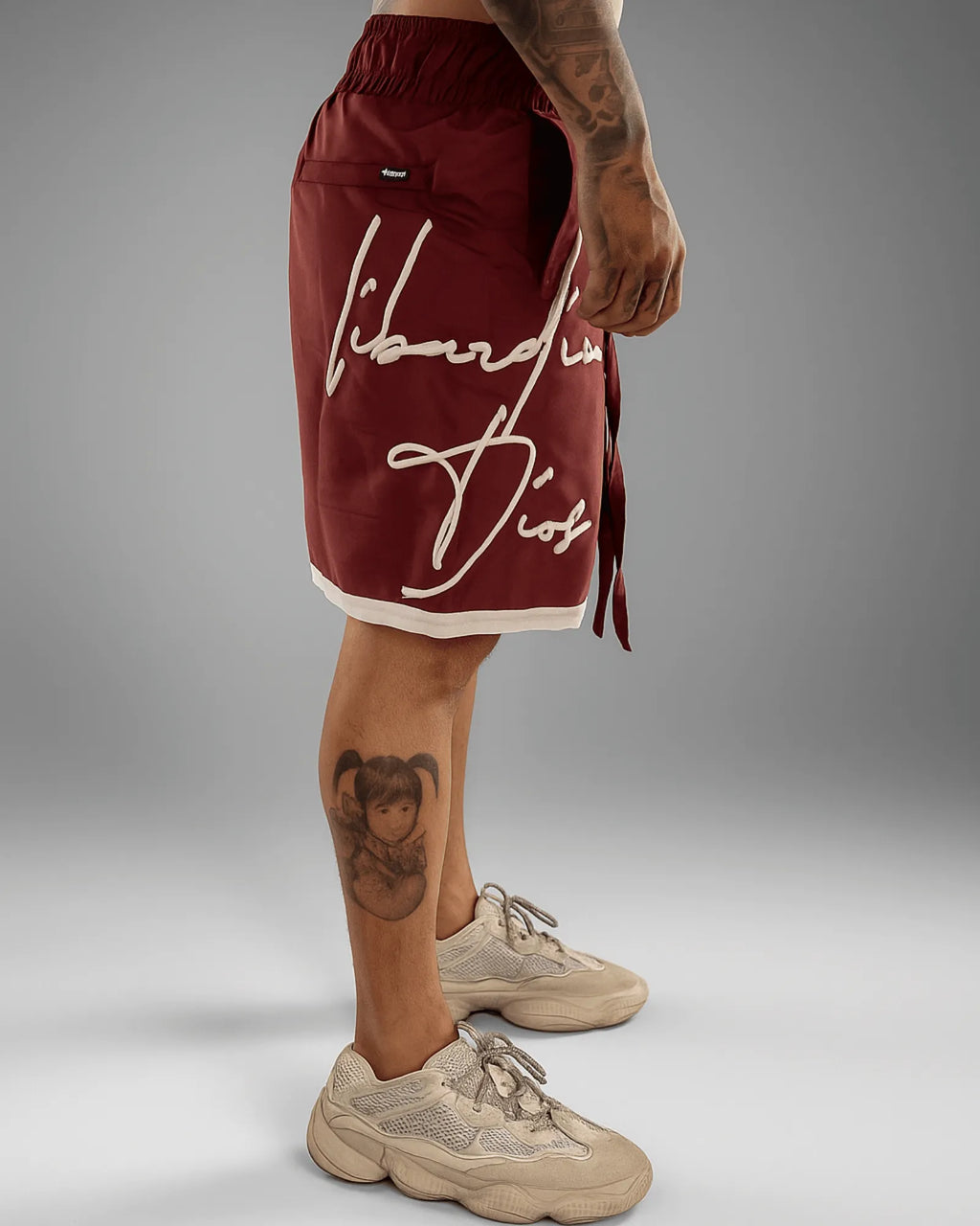 Pantaloneta Premium Vinotinto Bordada