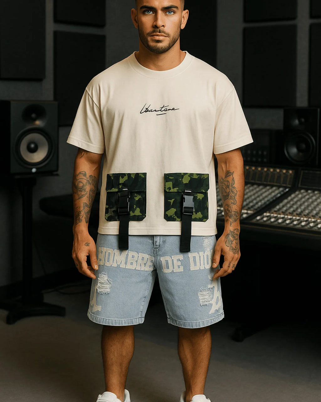 Camiseta Semioversize Bolsillos Camuflados