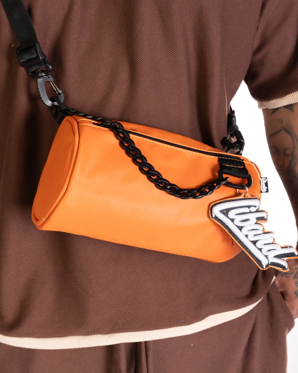 Carriel Cilindro Naranja