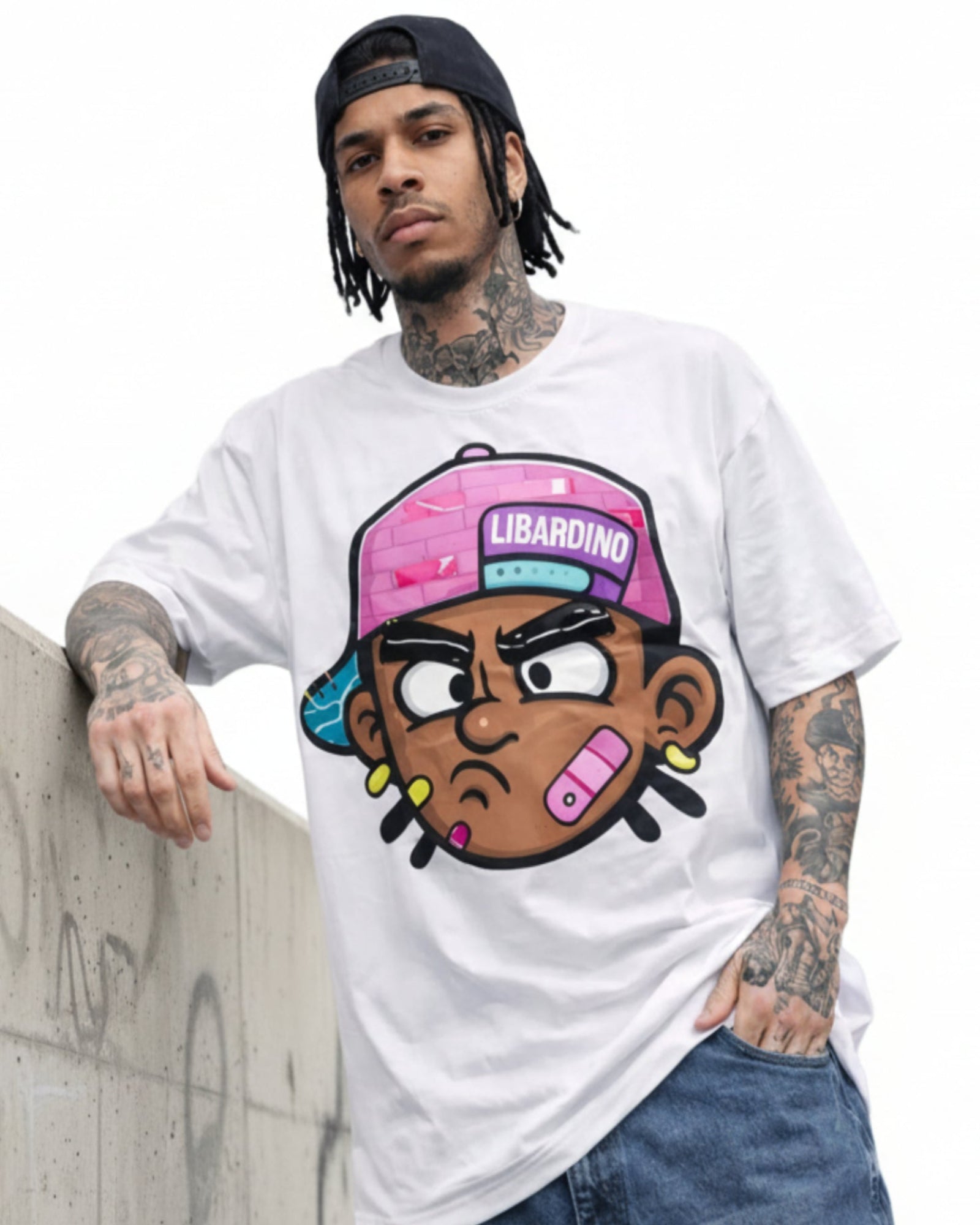 Camisa Oversize Gorra Rosada