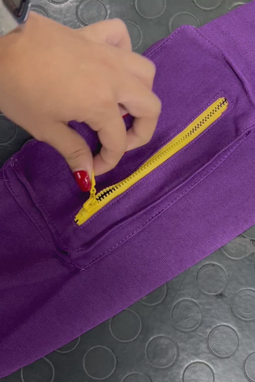 Buzo básico Rayo Amarillo