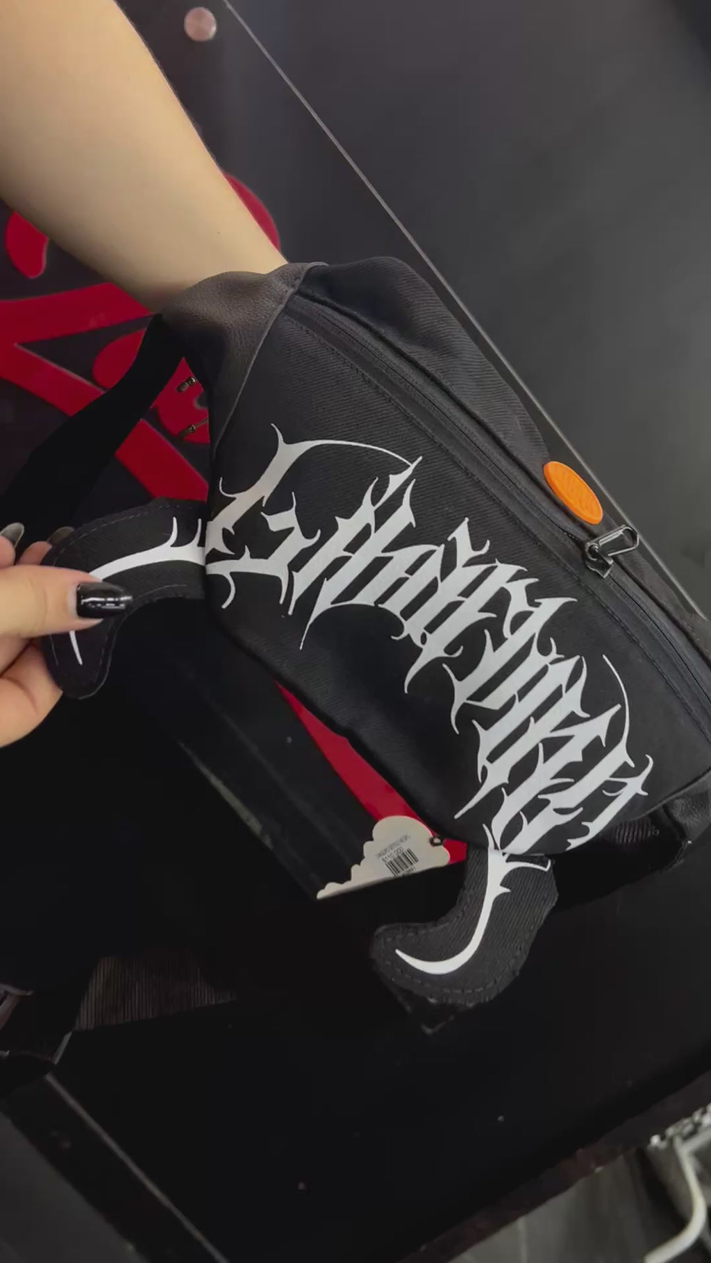 Canguro Negro Gotico