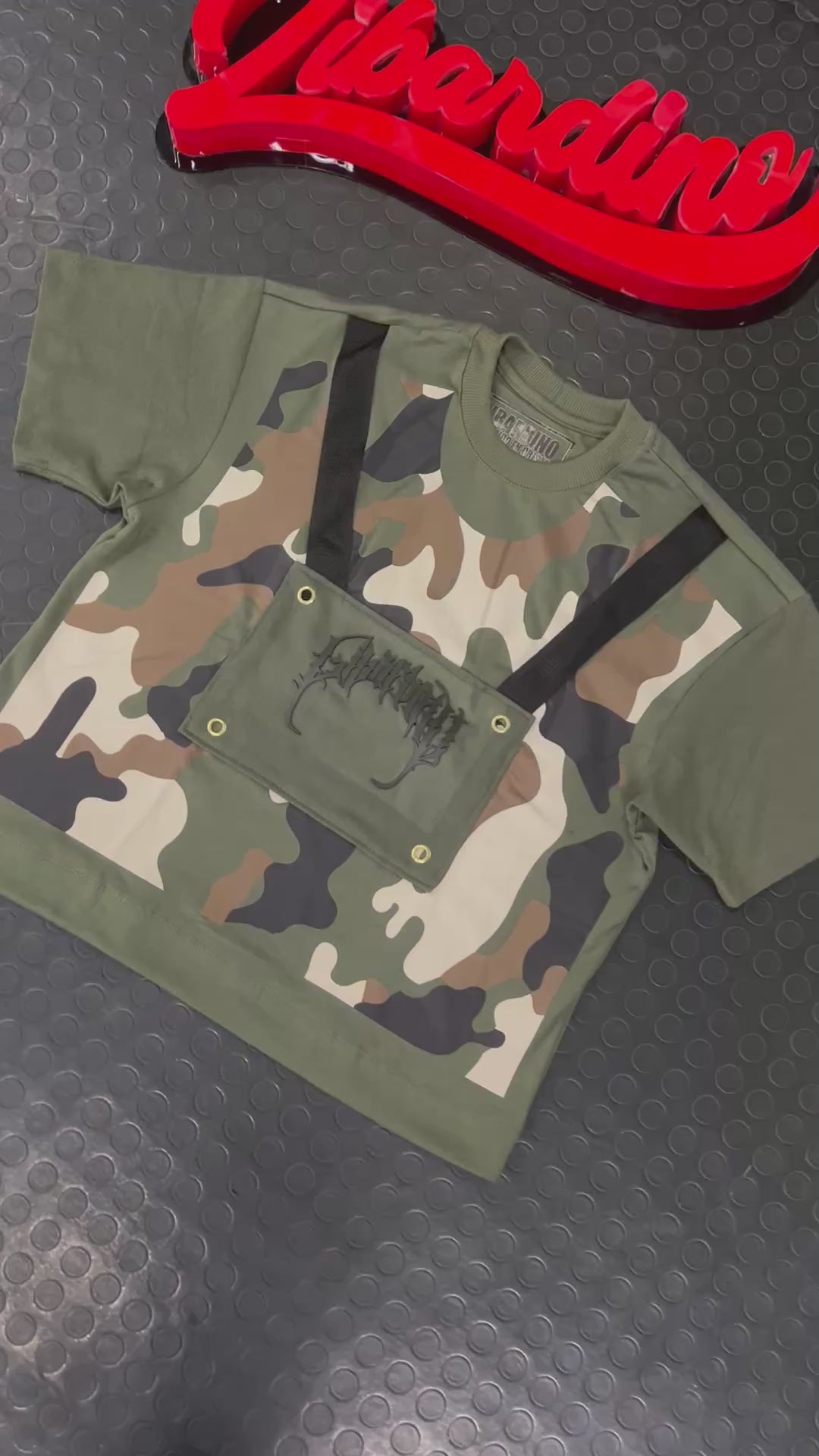 Camisa Oversize Camuflada Pechera