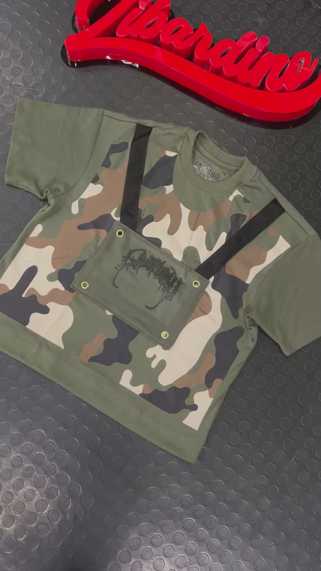 Camisa Oversize Camuflada Pechera