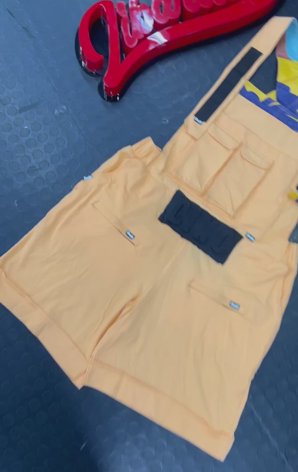 Braga Curuba (No incluye la camisa negra)